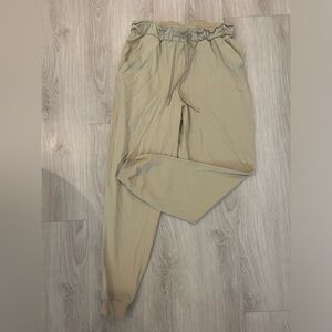 Lululemon joggers